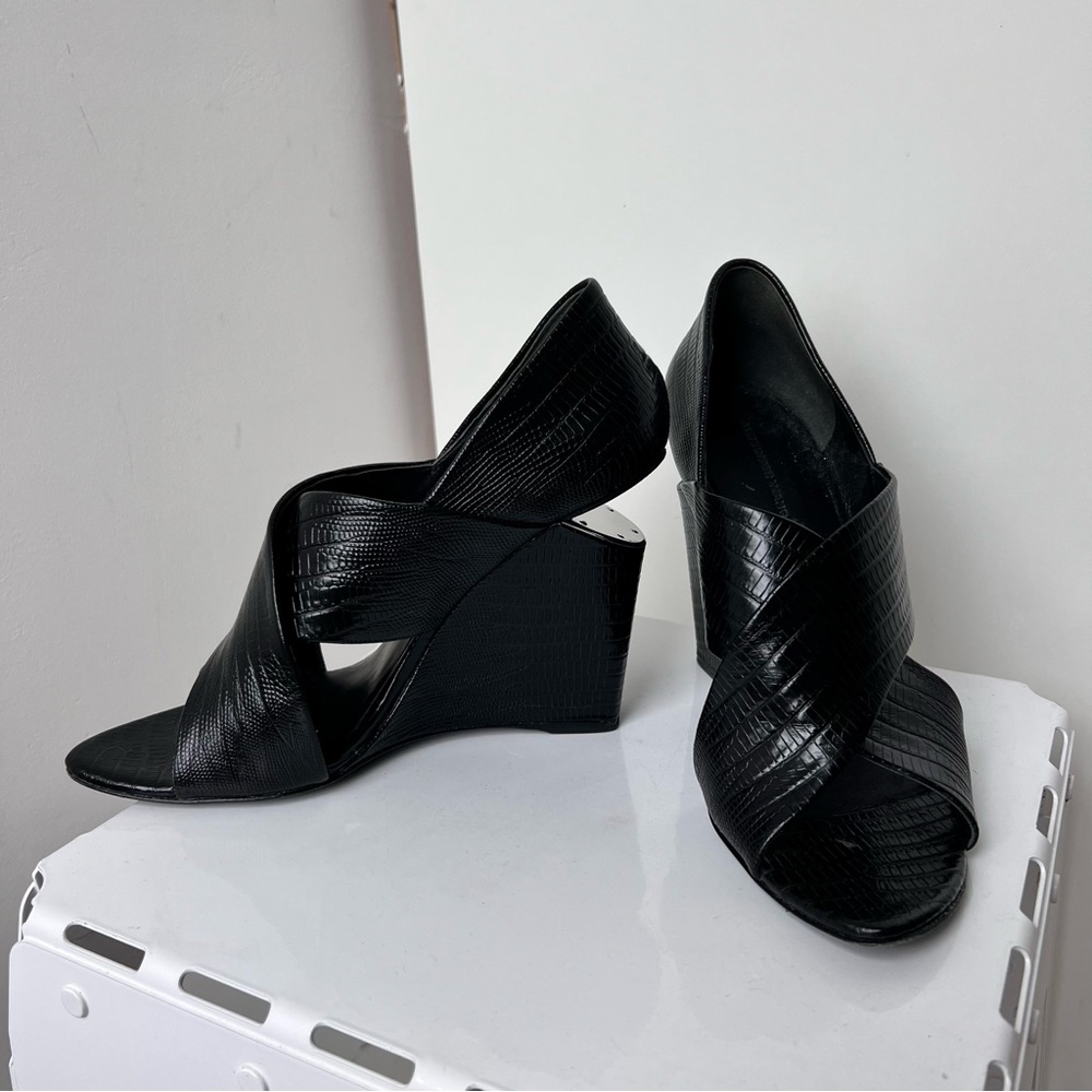 Alexander Wang Black cut out Wedge Heel - Picture 4 of 10